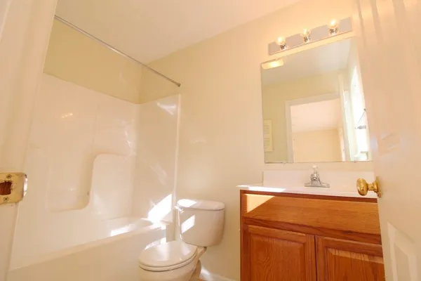 $1,925 | 351 Emerson Lane, Harrisonburg, VA 22802