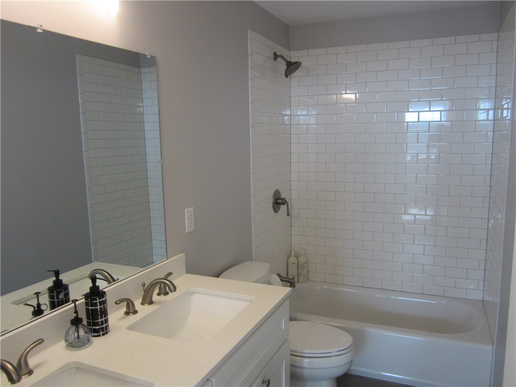 7 Mt Hope Avenue, Unit 310 Providence, RI 02906 - Photo 21 of 28