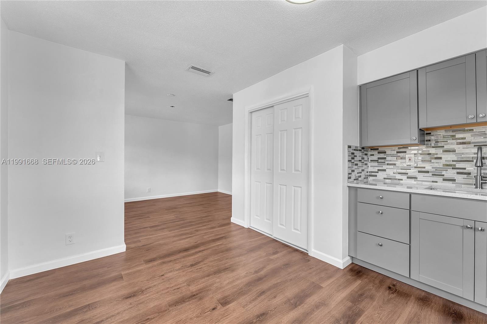 3750 Southwest 59th Avenue, Unit 3 Davie, FL 33314 - Photo 3 of 7