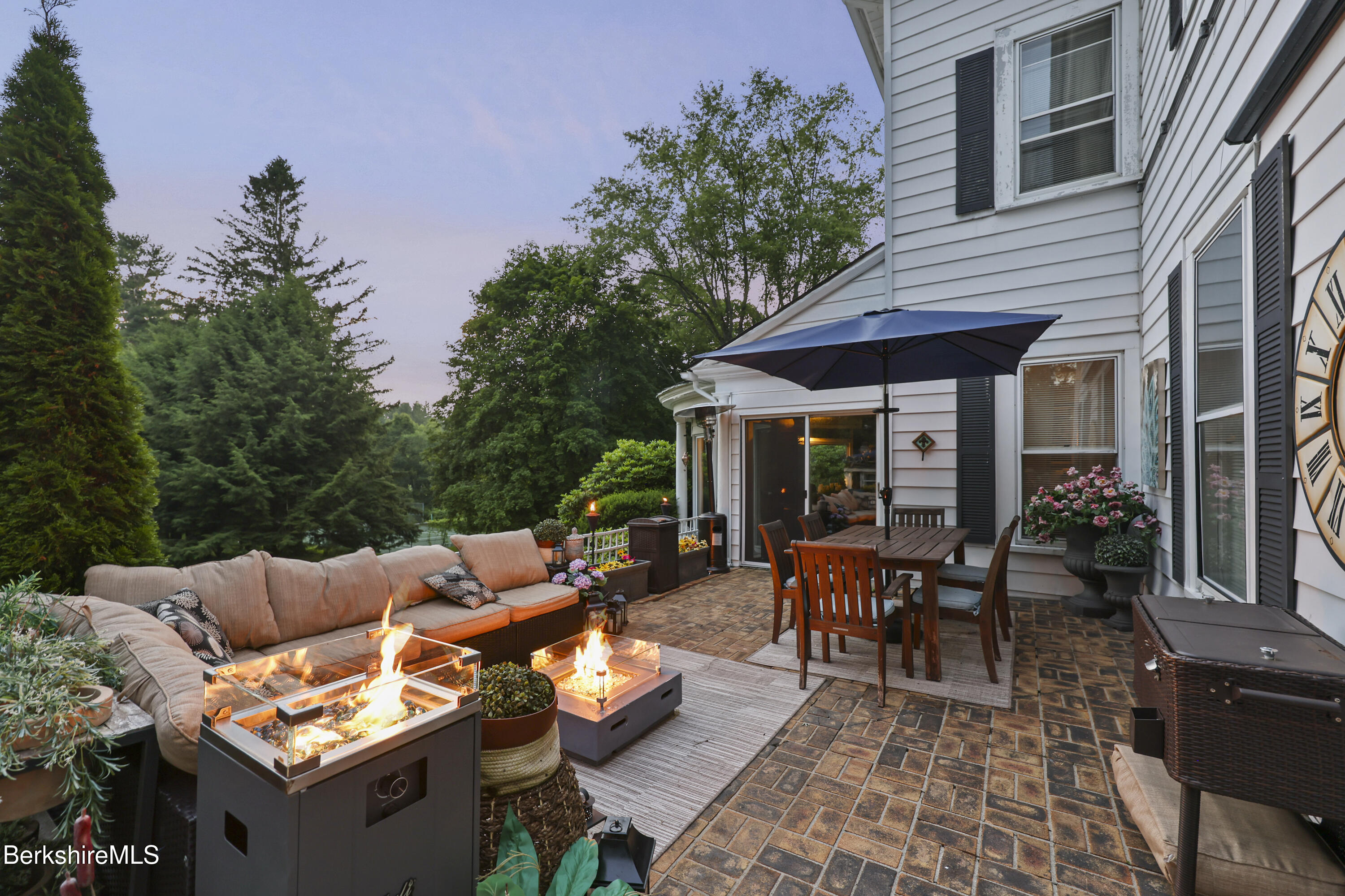 497 Holmes Road Pittsfield, MA 01201 - Photo 59 of 95 Twilight