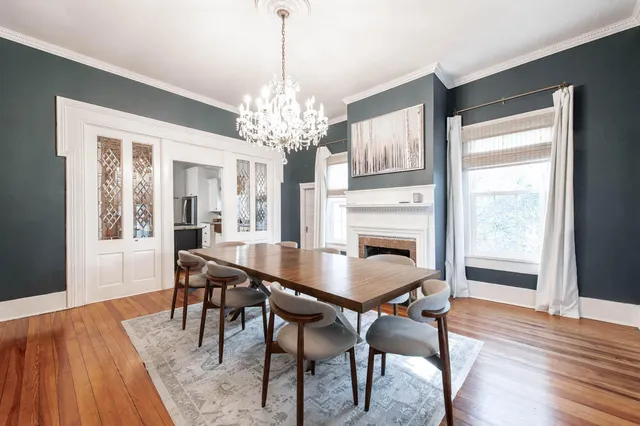 $949,900 | 424 Barnwell Avenue Northwest, Aiken, SC 29801