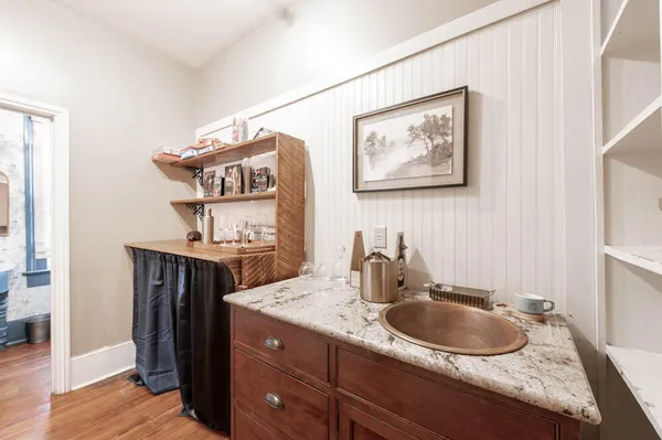 $949,900 | 424 Barnwell Avenue Northwest, Aiken, SC 29801