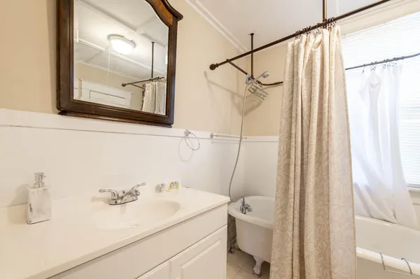 $949,900 | 424 Barnwell Avenue Northwest, Aiken, SC 29801