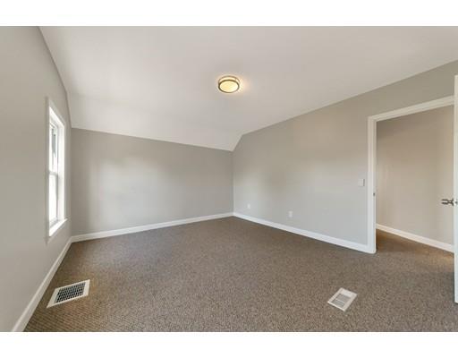 45 Ladd Street Springfield, MA 01109 - Photo 16 of 23