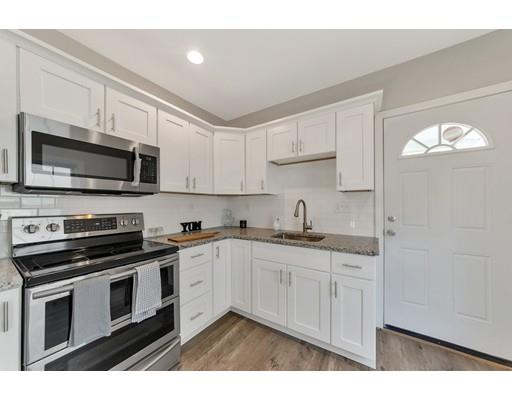 45 Ladd Street Springfield, MA 01109 - Photo 2 of 23