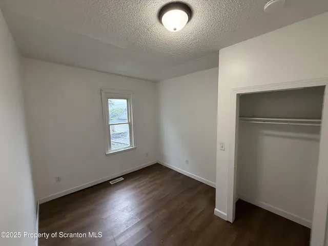 $1,225 | 3 Miller Street, Pittston, PA 18640