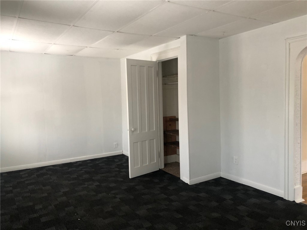 110 Spring Lane Syracuse, NY 13208 - Photo 11 of 40 Living Room w/ closet
