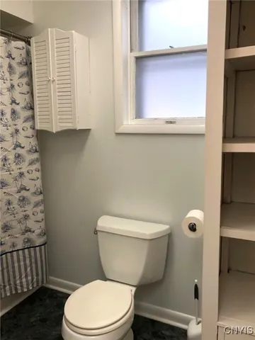 $138,500 | 110 Spring Lane, Syracuse, NY 13208