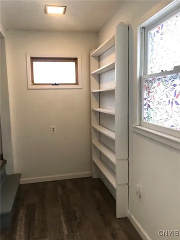 $138,500 | 110 Spring Lane, Syracuse, NY 13208