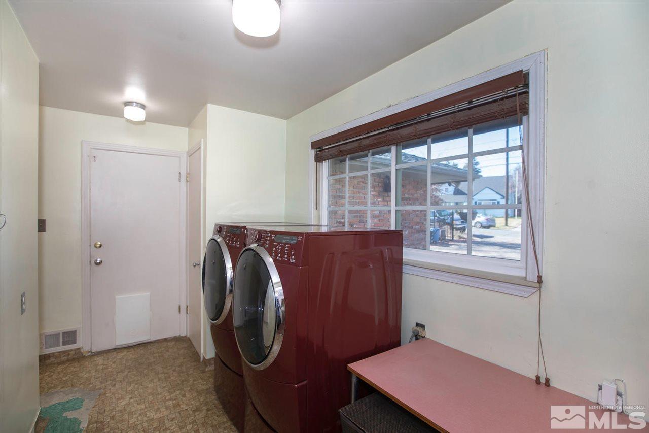 2320 Watt Street Reno, NV 89509 - Photo 19 of 25 a utility room with dryer and washer