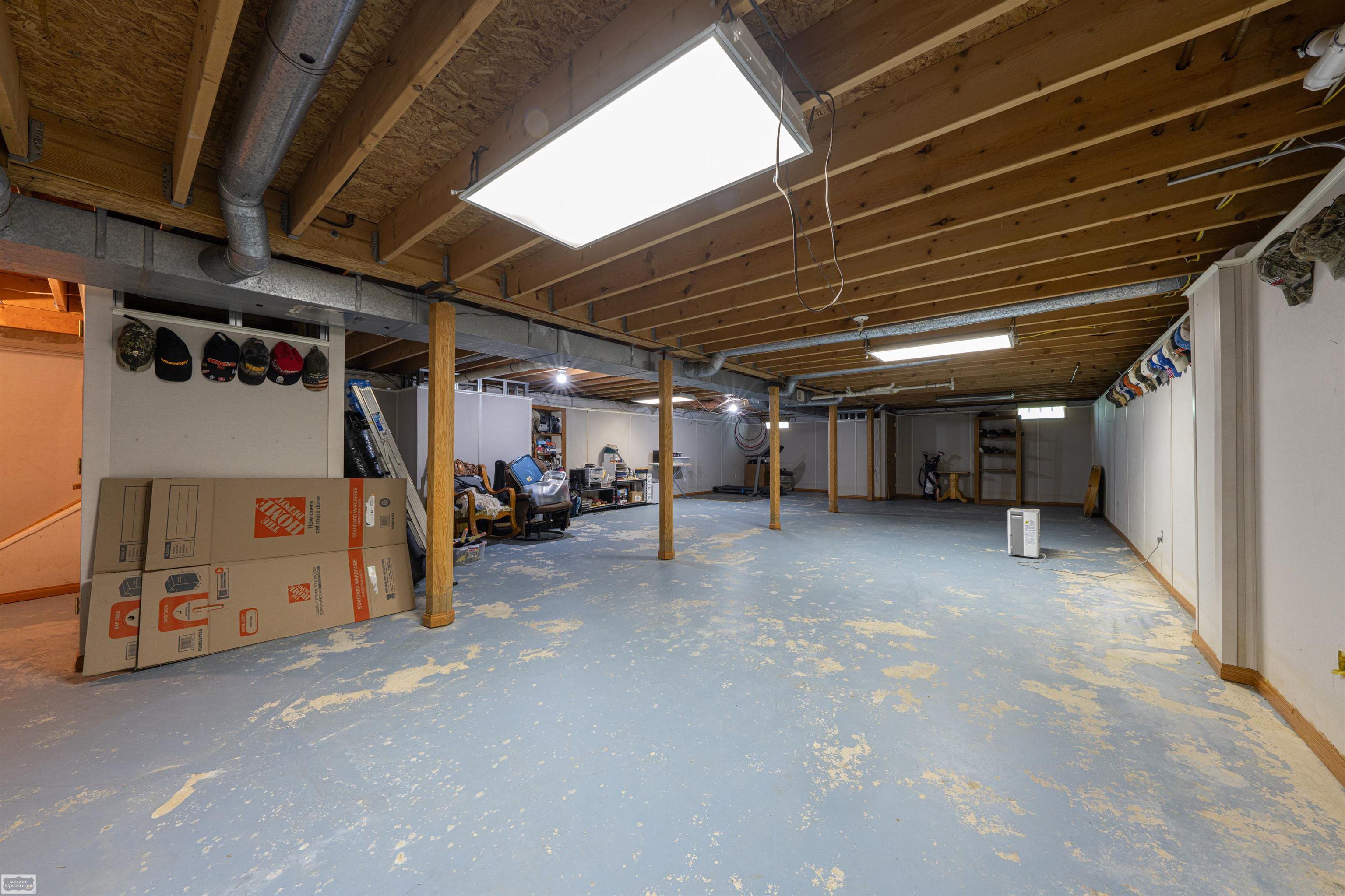 6219 Short Cut Road Marine City, MI 48039 - Photo 42 of 60 50181365-a42e5c9a-321d-4923-ae38-a504b5e2dbff.JPG