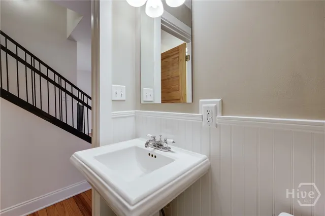 $3,500 | 145 Hendrix Avenue, Athens, GA 30601