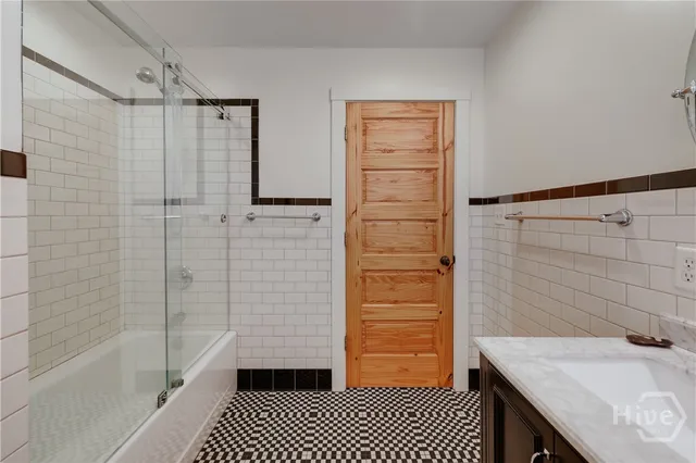 $3,500 | 145 Hendrix Avenue, Athens, GA 30601