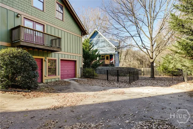 $3,500 | 145 Hendrix Avenue, Athens, GA 30601