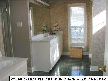 1824 Ridgeland Drive Baton Rouge, LA 70810 - Photo 10 of 11 Gallery Image 10