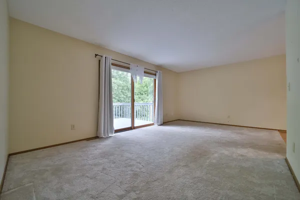 $215,000 | 2230 Spruce Drive, Brainerd, MN 56401