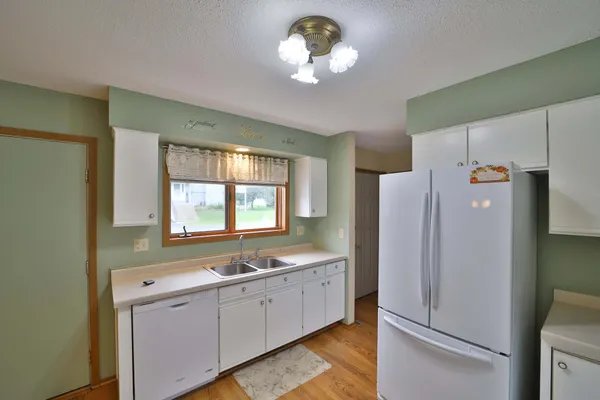 $215,000 | 2230 Spruce Drive, Brainerd, MN 56401