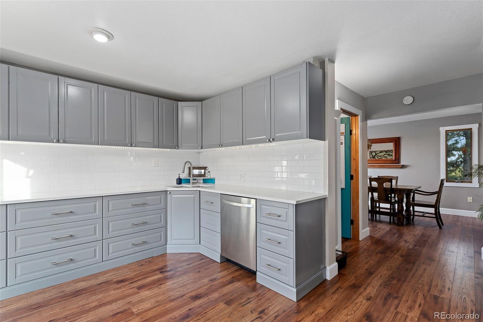 1054 Colorow Road Golden, CO 80401 - Photo 8 of 33 Gallery Image 8