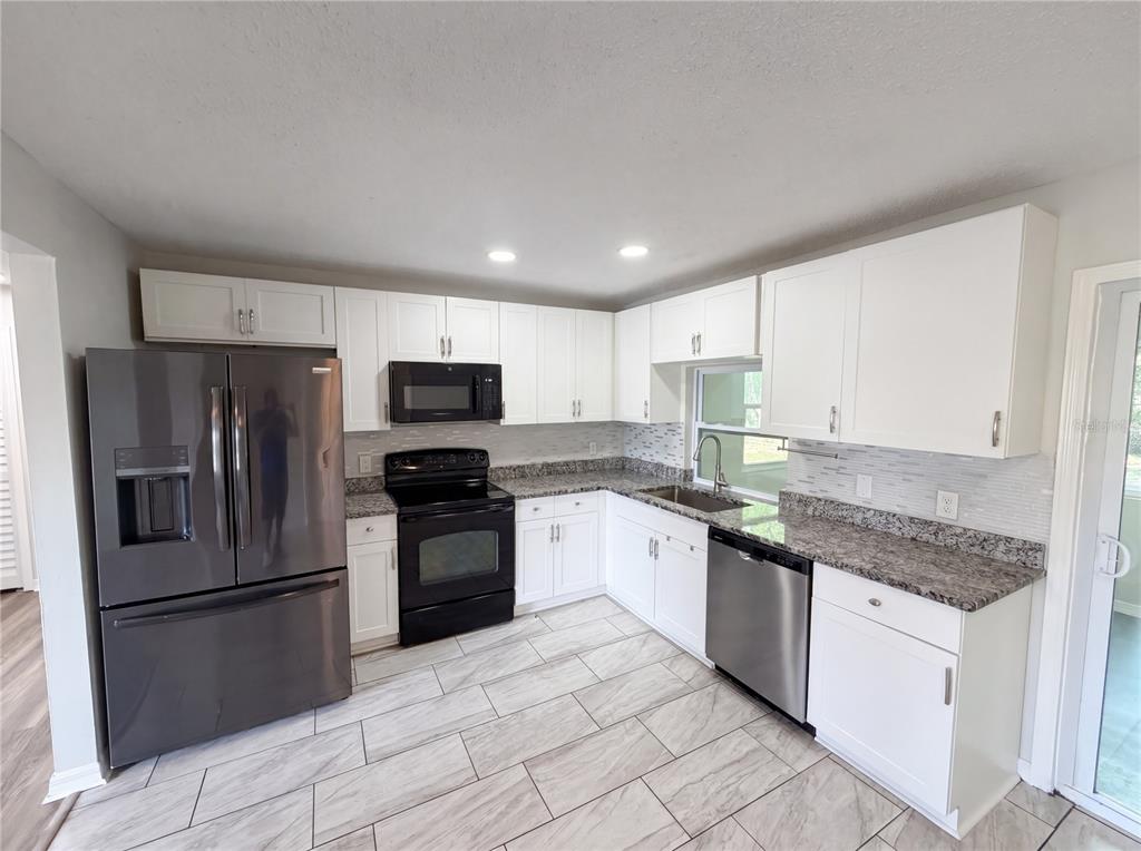 2175 Bishop Road Spring Hill, FL 34608 - Photo 2 of 25
