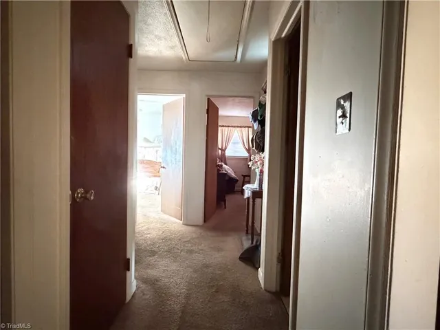 $199,900 | 1617 Bunker Hill Sandy Ridge Road, Kernersville, NC 27284