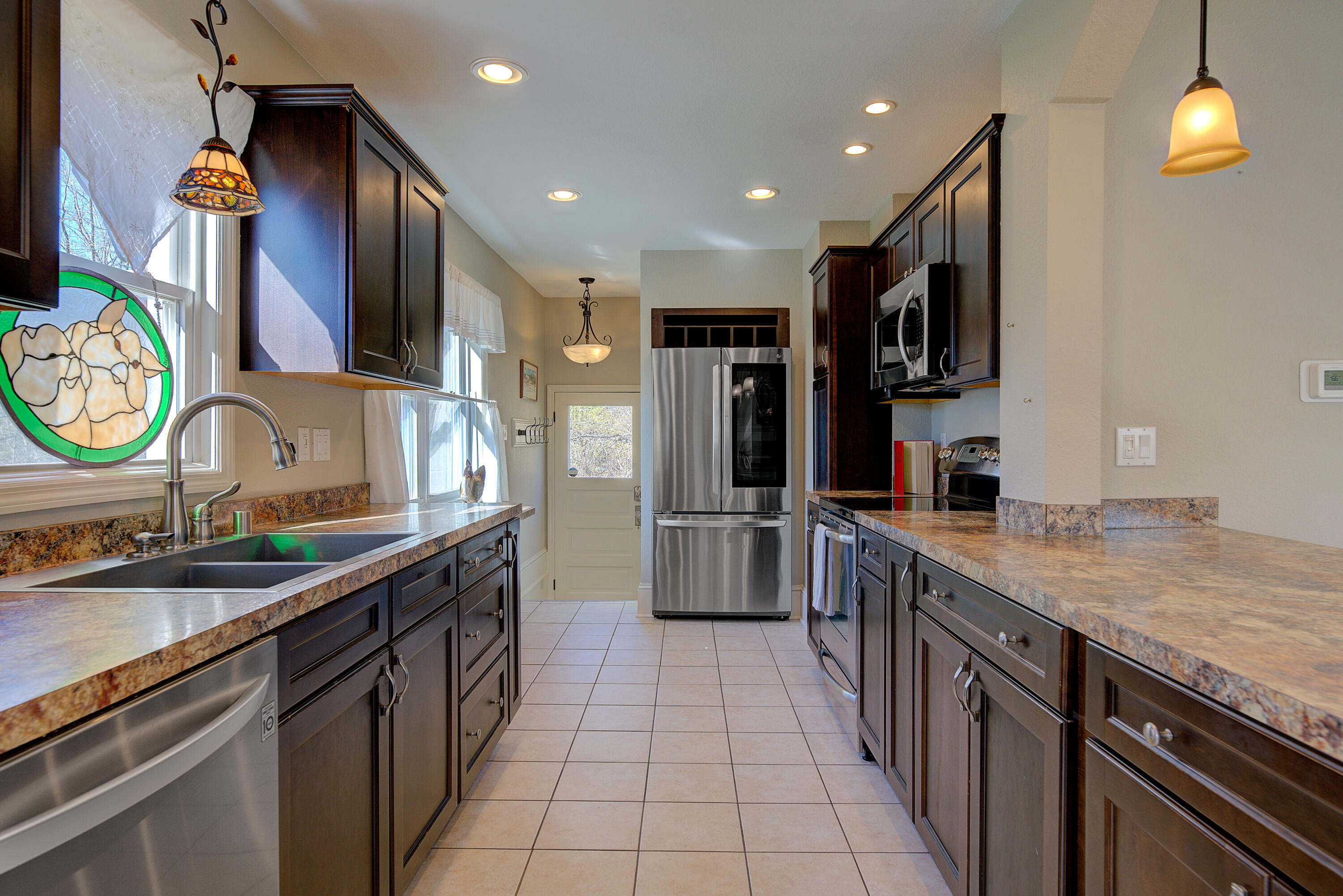 18 Highway 18 Delafield, WI 53018 - Photo 73 of 111 Kitchen Pic 1