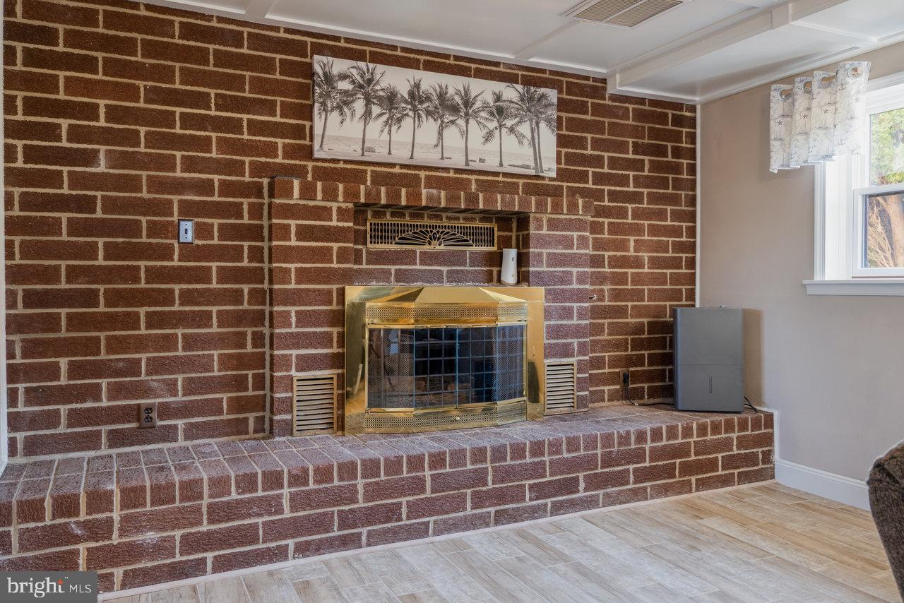 212 Whitacre Road Gore, VA 22637 - Photo 57 of 100 a view of front door