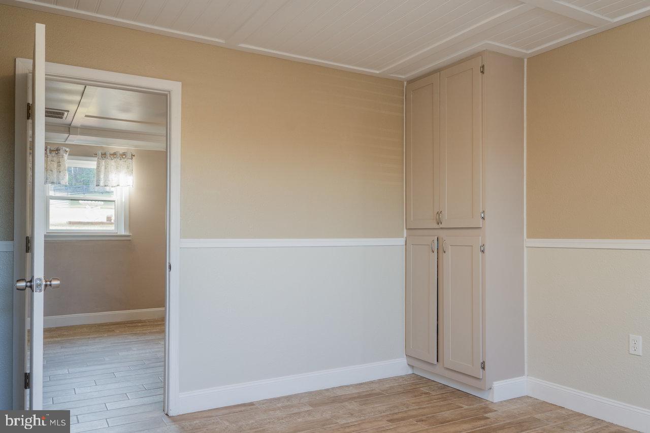 212 Whitacre Road Gore, VA 22637 - Photo 60 of 100 a view of an empty room