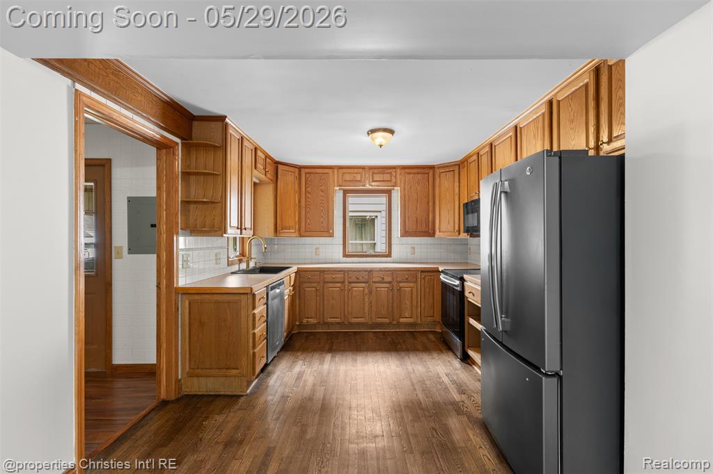 158 South Rawles Street Romeo, MI 48065 - Photo 14 of 53