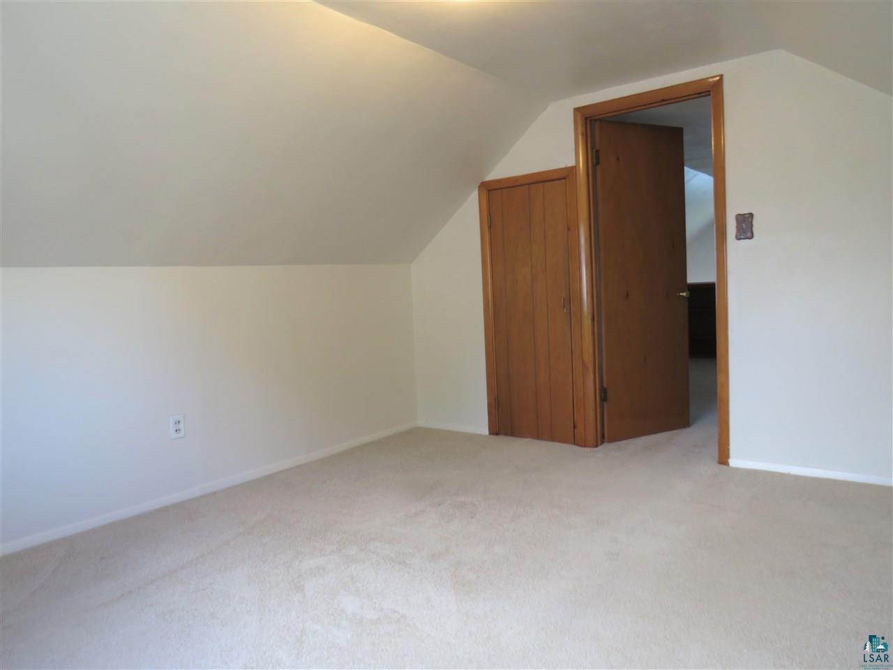2109 Hutchinson Road Duluth, MN 55811 - Photo 18 of 32 Gallery Image 18