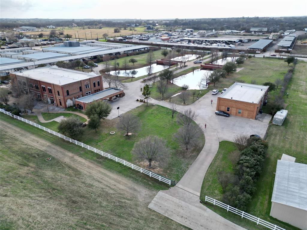 11351 Hilltop Road, Unit 101 Argyle, TX 76226 - Photo 4 of 25