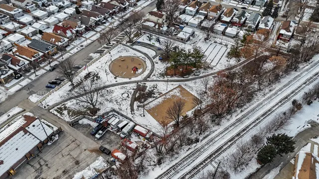 $439,900 | 2716 Grove Avenue, Berwyn, IL 60402