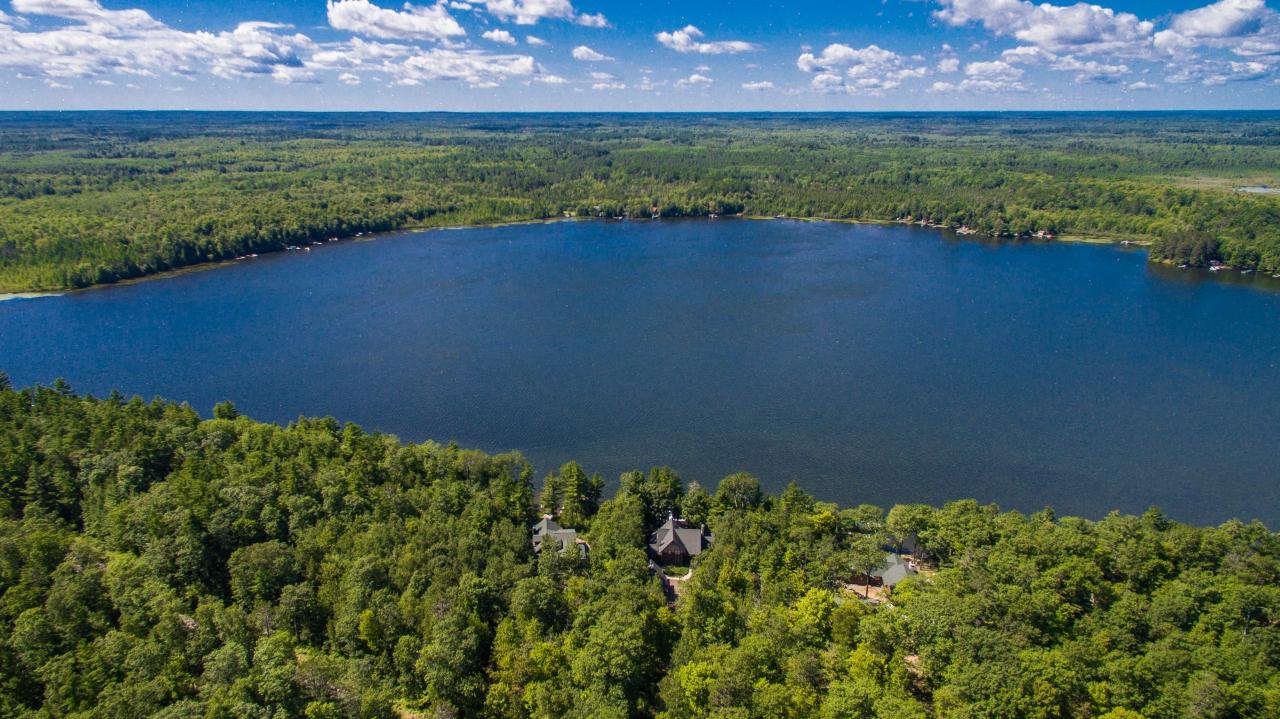 7955 Jansen Road Minocqua, WI 54548 - Photo 4 of 41 Gallery Image 4
