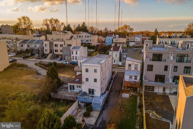 a view of a lake with building