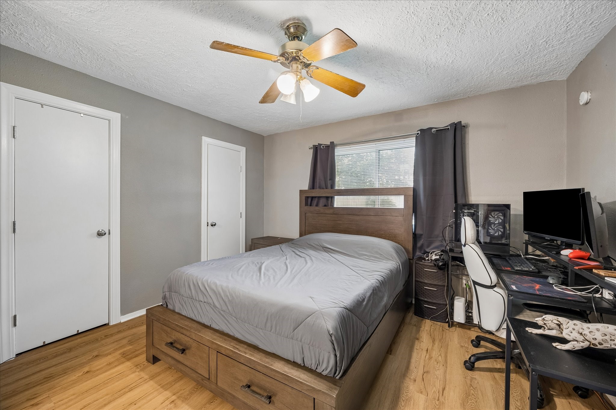 21015 Waymare Lane Spring, TX 77388 - Photo 9 of 18