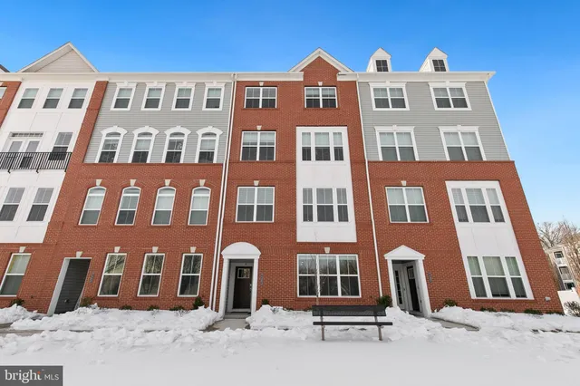 $435,000 | 7203 Gringotts Way, Unit A, Elkridge, MD 21075