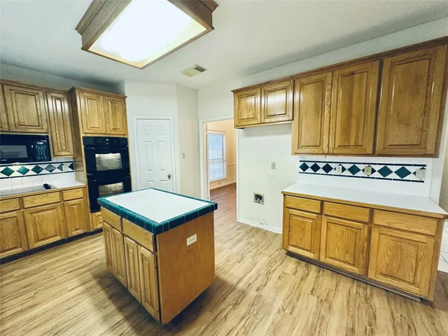 $2,995 | 7508 Orrick Drive, Austin, TX 78749