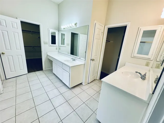 $2,995 | 7508 Orrick Drive, Austin, TX 78749