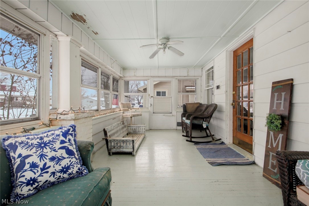 32 Como Street Struthers, OH 44471 - Photo 7 of 22 Sunroom / solarium with a ceiling fan