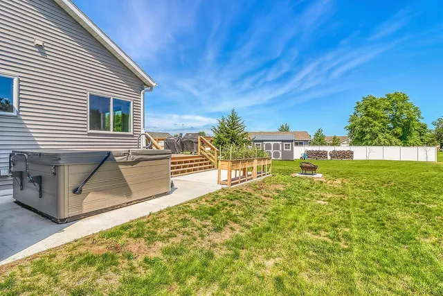 $395,000 | 714 11th Street Northwest, Perham, MN 56573