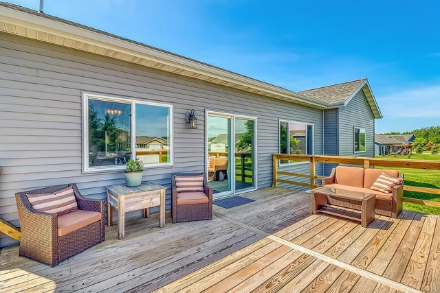 $395,000 | 714 11th Street Northwest, Perham, MN 56573