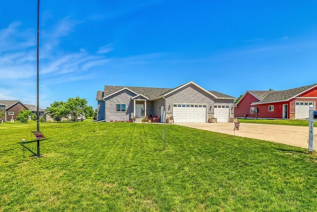 $395,000 | 714 11th Street Northwest, Perham, MN 56573