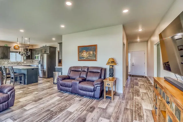 $395,000 | 714 11th Street Northwest, Perham, MN 56573