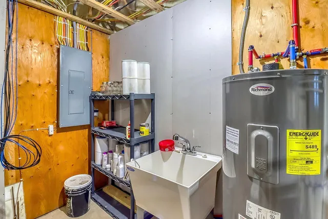 $395,000 | 714 11th Street Northwest, Perham, MN 56573