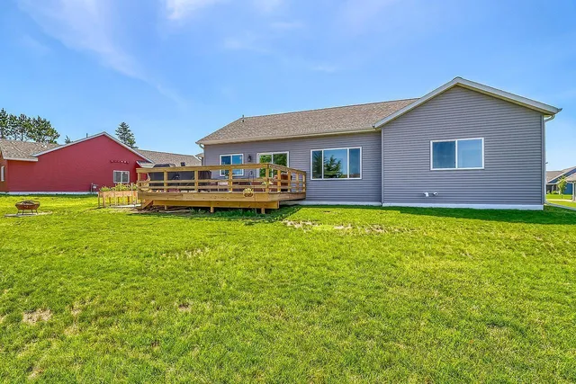 $395,000 | 714 11th Street Northwest, Perham, MN 56573