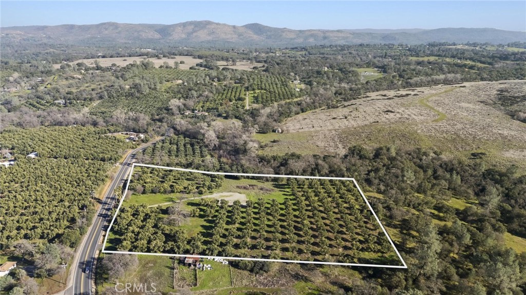 7300 Lower Wyandotte Road Oroville, CA 95966 - Photo 17 of 19 a view of outdoor space