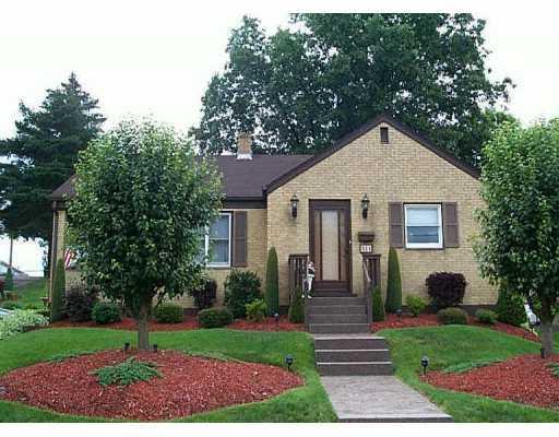 111 Manor Road Pittsburgh, PA 15237 - Photo 1 of 4 Gallery Image 1
