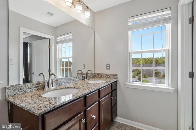 $425,000 | 5615 Barnstormers Lane, Waldorf, MD 20602