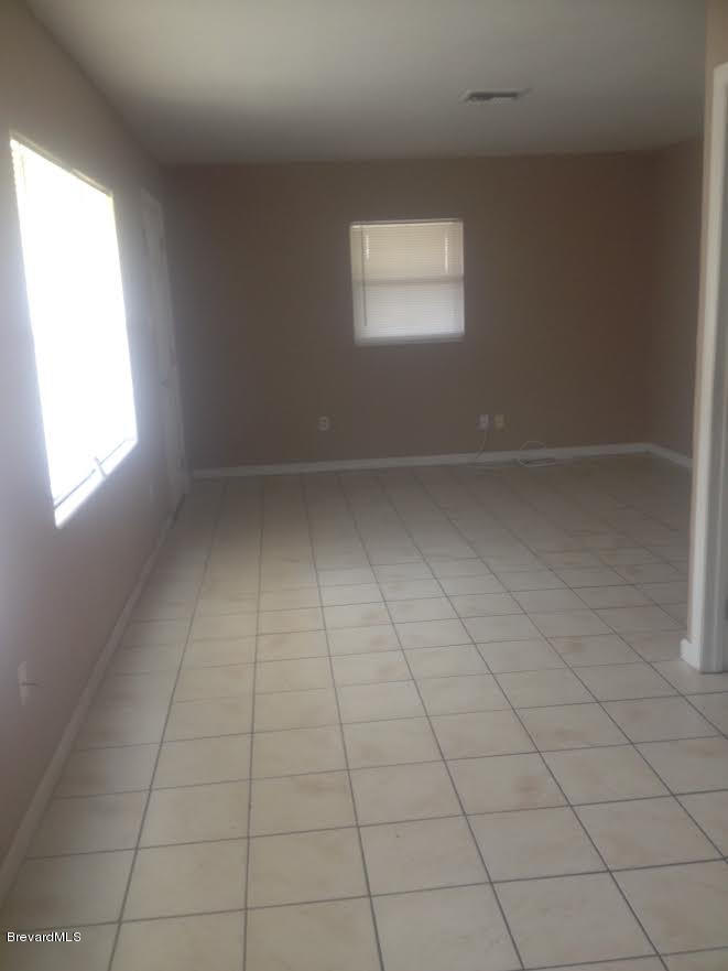 2216 Allan Adale Road Melbourne, FL 32935 - Photo 3 of 16 Family Room