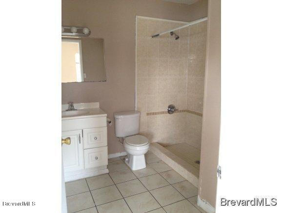 2216 Allan Adale Road Melbourne, FL 32935 - Photo 7 of 16 bathroom1
