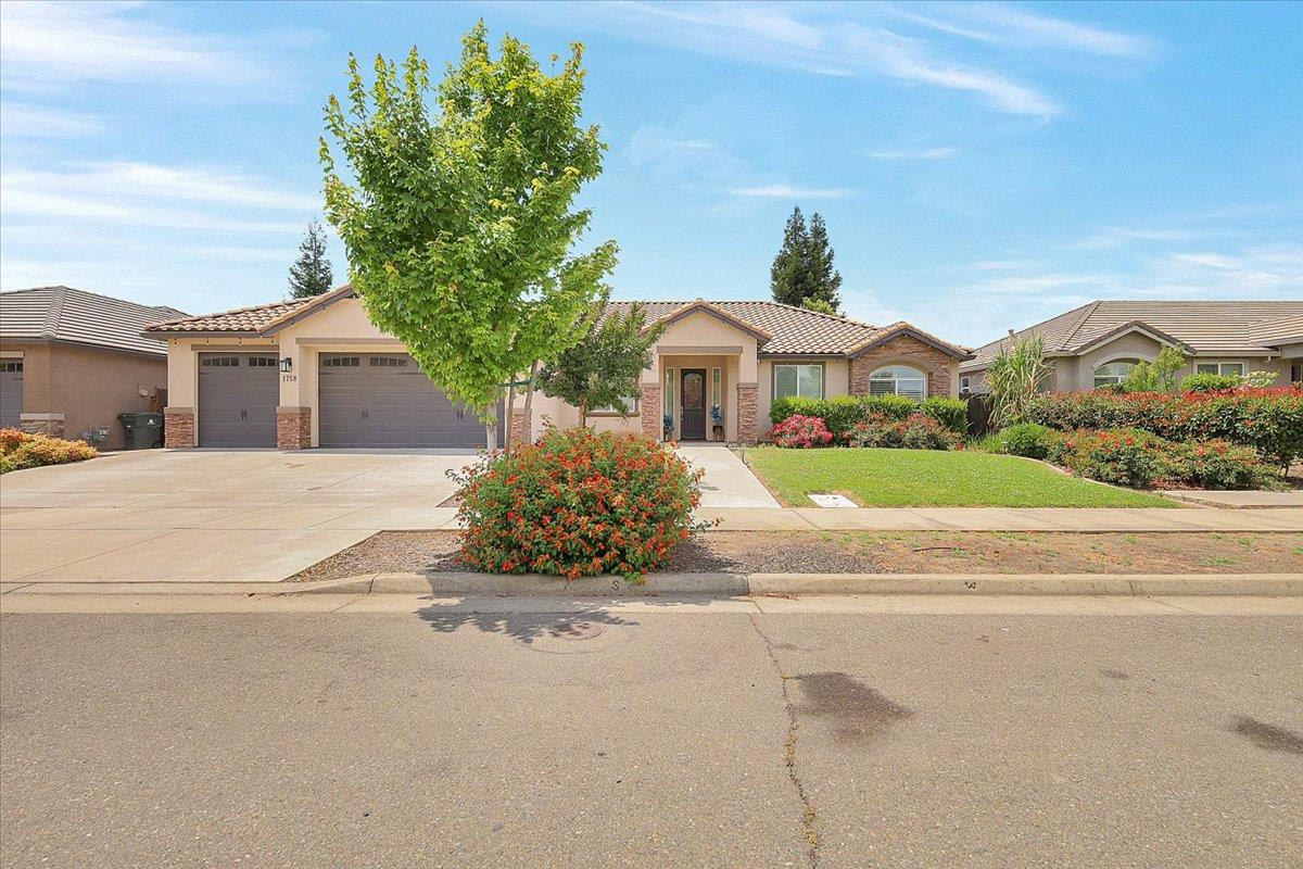 1758 Blevin Road Yuba City, CA 95993 - Photo 4 of 47